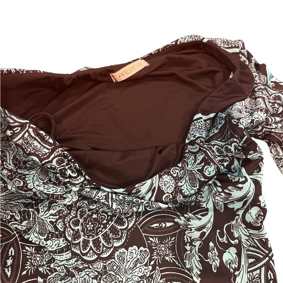 ARDEN B Blouse One Sleeve Flowy Lightweight Size Medium - Picture 2 of 2